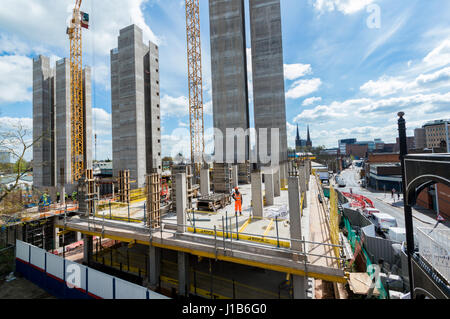 ROYAL MAIL SORTIEREN OFFICE IN COVENTRY STADTZENTRUM ABGERISSEN, UM PLATZ FÜR £73 M SHOPPING UND STUDENTEN UNTERKUNFT COMPLEX Stockfoto