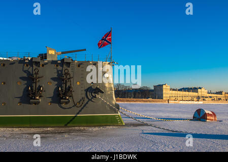 Lineare Kreuzer Aurora, das Symbol der Oktoberrevolution, Sankt Petersburg, Russland Stockfoto