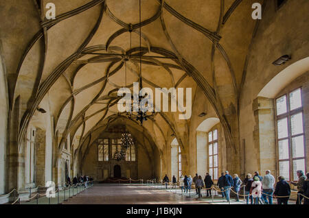 Vladislav-Saal ist ein großer Raum innerhalb der Prager Burg, verwendet für große öffentliche Veranstaltungen der böhmischen Monarchie und der modernen tschechischen Staates. Stockfoto