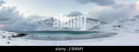 Panorama von Haukland Beach auf der Insel von Vestvagoya, Lofoten Inseln, Norwegen Stockfoto