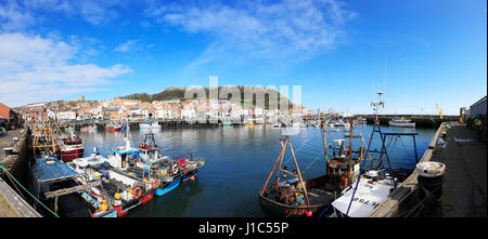 Scarborough Hafen Scarborough Hafen Boote Scarborough Angeln Boote Scarborough Hafen Panorama Scarborough Yorkshire UK England GB Europe Stockfoto