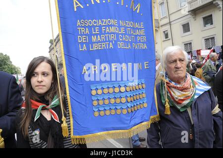 Am 25. April wird jährlich in ganz Italien mit festen und Demonstrationen zu erinnern, die Befreiung vom Nazi-Faschismus gefeiert. Stockfoto