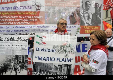 Am 25. April wird jährlich in ganz Italien mit festen und Demonstrationen zu erinnern, die Befreiung vom Nazi-Faschismus gefeiert. Stockfoto