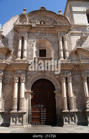 Iglesia de San Augustin auch bekannt als Kirche des Heiligen Augustinus, Arequipa, Peru Stockfoto