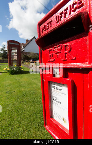 Dorf von Barton, England. Frühling auf der malerischen Cheshire Dorf von Barton. Stockfoto