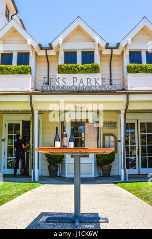 Die Fess Parker Wine Country Inn & Spa ist ein gut ausgestattet, gehobenes Hotel im Herzen von Santa Ynez Valley Weinland, in Los Olivos, CA Stockfoto