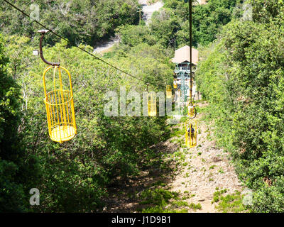 Elba, Italien - 10. Juni 2016: Monte Capanne Korb Standseilbahn Transport. Stockfoto