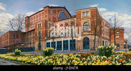 Große Panorama von der Wagner-Festspielhaus in Bayreuth, Deutschland. Theater des berühmten deutschen Komponisten Richard Wagner. Stockfoto