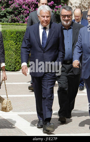 Der ehemalige Premierminister Felipe Gonzalez während Akt ' Äú 25 Aniversario De La Exposicion universal 'Äú EXPO' au Sevilla 1992 ' Äú in RealAlcazar in Sevilla auf Donnerstag, 20. April 2017 Stockfoto