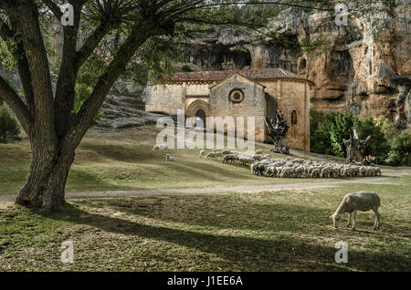 San Bartolome Hermitage, Templer Kirche, Canon de Rio Lobos, Schlucht der Wölfe Rio Lobos volkswirtschaftlichen Soria Stockfoto