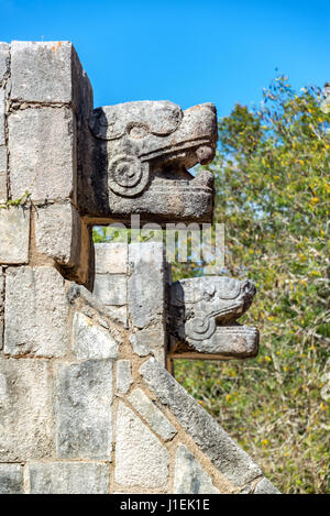 Plattform der Adler und Jaguare in Chichen Itza, Mexiko Stockfoto