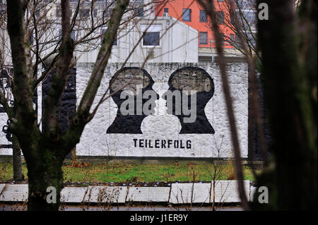 Berlin, berliner Sehenswürdigkeiten, Mauer, hell, kalter Krieg, ost-Berlin, ehemalige Division, deutsche Geschichte, deutschland, stasi-Terror, Foto Kazimierz Jurewicz, Stockfoto