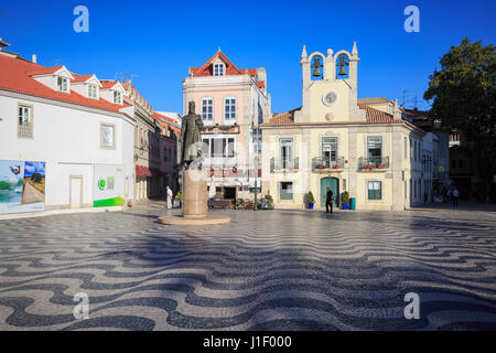 CASCAIS, PORTUGAL - ca. Oktober 2016: Straßen von Cascais Stadt, Cascais, Portugal Stockfoto