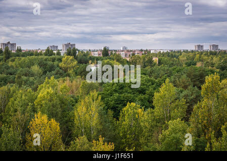 Wohnung Blöcke in Pripyat Geist Stadt von Tschernobyl Kernenergie Pflanze Zone der Entfremdung um Reaktorkatastrophe in der Ukraine Stockfoto