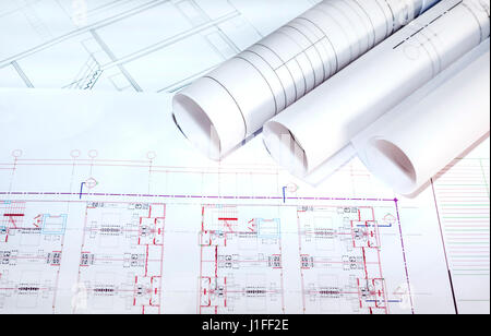 Papier der Baupläne und Rollen, die Vergangenheit des architektonischen Projekt, bauen und sanieren-Konzept der Baupläne Stockfoto