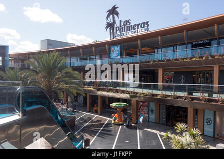 Centro Comercial Las Palmeras Einkaufszentrum in Corralejo, Fuerteventura, Las Palmas. Stockfoto