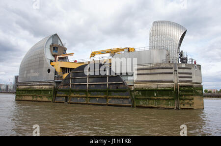 Allgemeine Ansicht GV von The Thames Barrier ist eine bewegliche Sperrwerks in der Themse in East London Stockfoto