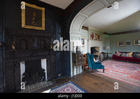 Elmore Gericht Herrenhaus in Gloucestershire, im Besitz von Anselm Deckmantel nach erben die 750 Jahre alte Eigenschaft von seinem Onkel im Jahr 2007. Stockfoto