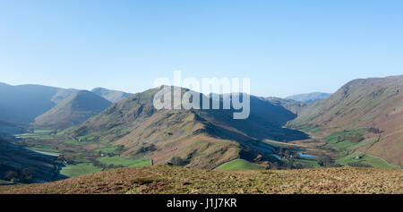 Blick vom Hallin fiel in Richtung Ort fiel und Beda Kopf, Ullswater, Lake District, England Stockfoto