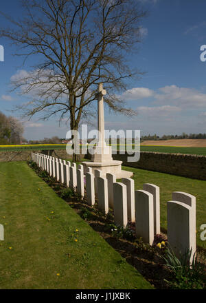 Gauche Holz CWGC Friedhof, Frankreich Stockfoto