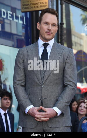 LA, Kalifornien, USA. 21. April 2017.  Chris Pratt Chris Pratt ist geehrt mit A Stern auf dem Hollywood Walk Of Fame, Los Angeles, USA - 21, April 2017 vor der El Capitan Theatre am Hollywood Boulevard Foto © Jim Smeal/Alamy Live News Stockfoto