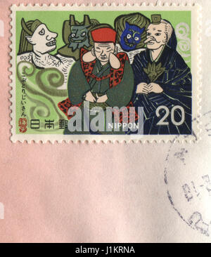 GOMEL, WEIßRUSSLAND, 20. APRIL 2017. Briefmarke gedruckt in Japan zeigt Bild von The Tengu sind eine Art von legendäre Kreatur gefunden in japanischen Volksreligion cir Stockfoto