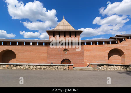 Nischni Nowgorod, Russland, Juli 20,2013, der Kreml Mauer Ansicht vom Hof Stockfoto