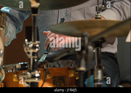 Rom, Italien. 21. April 2017. Fabio Giachino, Pianist des "86s, gilt als eines der größten Talente des italienischen jazz-Musik in den letzten Jahren. Am 21. April 2014 veröffentlicht er sein fünfte Album "North Wolken" im Jazz House in Rom, begleitet von dänischen Doppel-Bassist Mattthias Flemming Petri und dänischer Schlagzeuger Espen Laub Von Lillienskjold Credit: Leo Claudio De Petris/Pacific Press/Alamy Live News Stockfoto