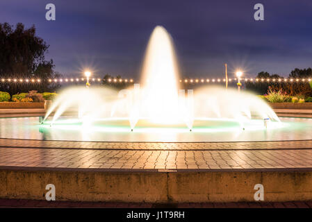 Bea Evenson Fountain fotografiert in der Nacht. Balboa Park, San Diego, Kalifornien, USA. Stockfoto