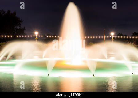 Bea Evenson Fountain fotografiert in der Nacht. Balboa Park, San Diego, Kalifornien, USA. Stockfoto