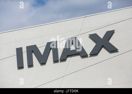 Ein Logo Zeichen außerhalb der Sitz der IMAX Corporation in Mississauga, Ontario, Kanada, am 16. April 2017. Stockfoto