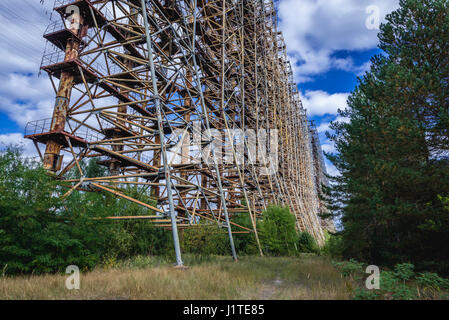 Grundriss des alten sowjetischen Radar-System namens Duga nahe der Cherobyl Stadt in Chernobyl Nuclear Power Plant Zone der Entfremdung in der Ukraine Stockfoto