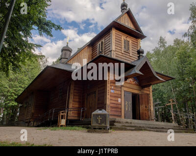 Grabarka, Polen - 14. August 2016: Orthodoxe Holzkirche am Heiligen Berg Grabarka. Stockfoto