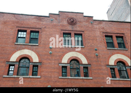 Die American Express Ställe auf Hubert Straße in was jetzt Tribeca North Historic District heißt wurden im Jahre 1866 errichtet und stehen heute Wohnungen. Stockfoto