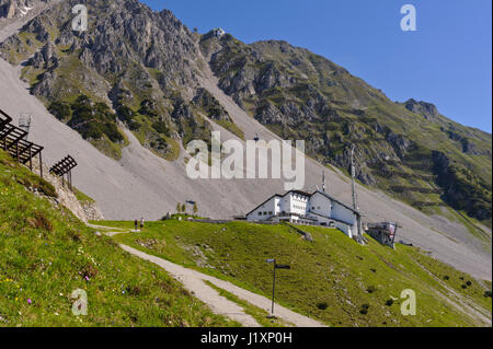 Ein Panorama von der Seegrube Cable Car Station, Innsbruck, Tirol, Österreich Stockfoto