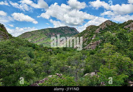 Berglandschaft der Tsodilo Hills, Botswana, Afrika-UNESCO Weltkulturerbe Stockfoto