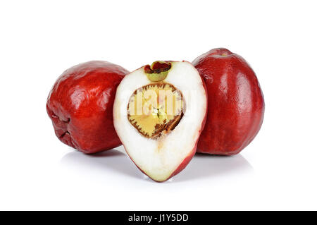 Pomerac, Malay-Apfel, isoliert auf weißem Hintergrund. Stockfoto