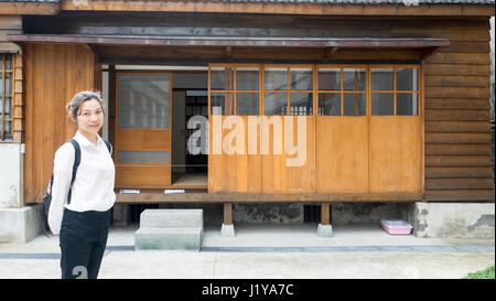 Taipeh, Taiwan - 21. April 2017: Monga, dieser Name Wanhua, der Geburtsort von Taipei City, die älteste Stadt in den Schatten Hut Küche Website Daxi Mund Straße Stockfoto