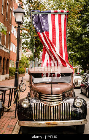 1941 Chevy Pickup-Truck, harte Zeiten Cafe, 1404 King Street, Old Town Alexandria, Virginia Stockfoto