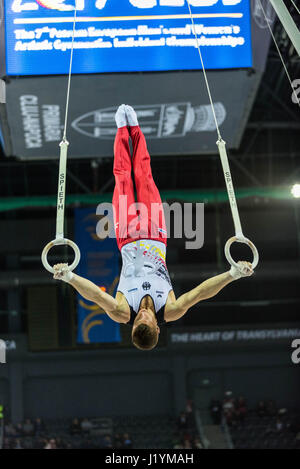 Cluj-Napoca, Rumänien. 21. April 2017. Lukas Dauser aus Deutschland führt bei den Ringen bei der UEG-Europameisterschaft 2017 in Cluj-Napoca, Rumänien, 21. April 2017. Foto: Catalin Soare/Dpa/Alamy Live News Stockfoto