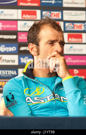 Datei-Archiv: 7. Mai 2014. Michele Scarponi 2014 Giro d ' Italia Gesamtwertung Präsentation für Team Astana Stockfoto