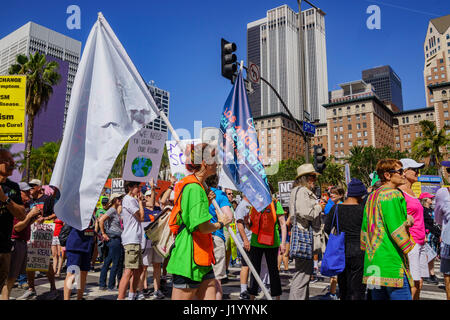 Los Angeles, USA. 22. April 2017. Sonderveranstaltung - Marsch für Wissenschaft LA am 22. April 2017 in Los Angeles, Kalifornien-Credit: Chon Kit Leong/Alamy Live News Stockfoto