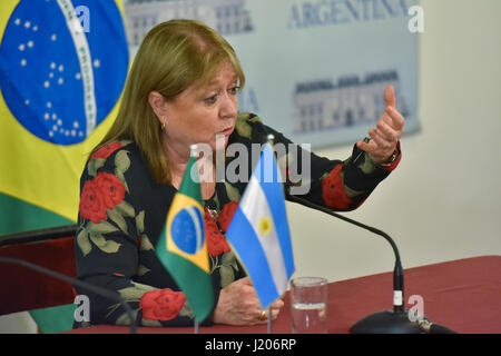 Buenos Aires, Argentinien - 14. Januar 2016: Argentinische Außenminister Susana Malcorra während einer Pressekonferenz nach dem Treffen mit Außenminister Brasiliens M Stockfoto