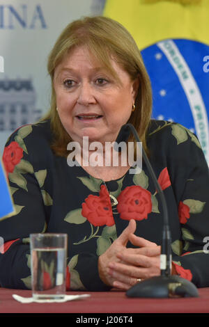 Buenos Aires, Argentinien - 14. Januar 2016: Argentinische Außenminister Susana Malcorra während einer Pressekonferenz nach dem Treffen mit Außenminister Brasiliens M Stockfoto