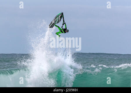 Jet-Ski Tricks, Atlantik, Portugal, Europa Stockfoto