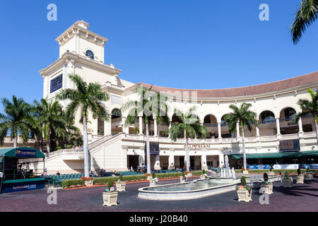 Hallandale Beach, Fl, USA - 11. März 2017: Gulfstream Park und Casino in Hallandale Beach, Florida, Vereinigte Staaten Stockfoto