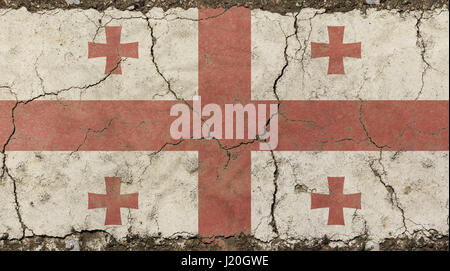 Alten Grunge Vintage verschmutzt verblasst schäbig distressed Georgien oder georgische Republik Nationalflagge Hintergrund auf gebrochene Betonwand mit Rissen Stockfoto