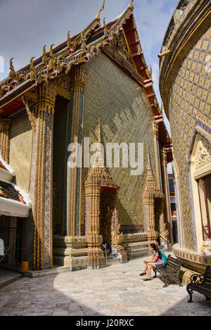 Kunstvolle Tempel am Wat Ratchabophit, Bangkok, Thailand Stockfoto