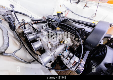 Leistung Quad Vergaser auf der Engine von einer Mark 1 Ford Escort. Stockfoto