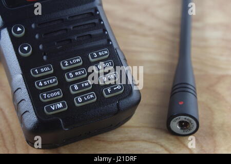 Walkie Talkie Hand Held Tastatur und Antenne Stockfoto